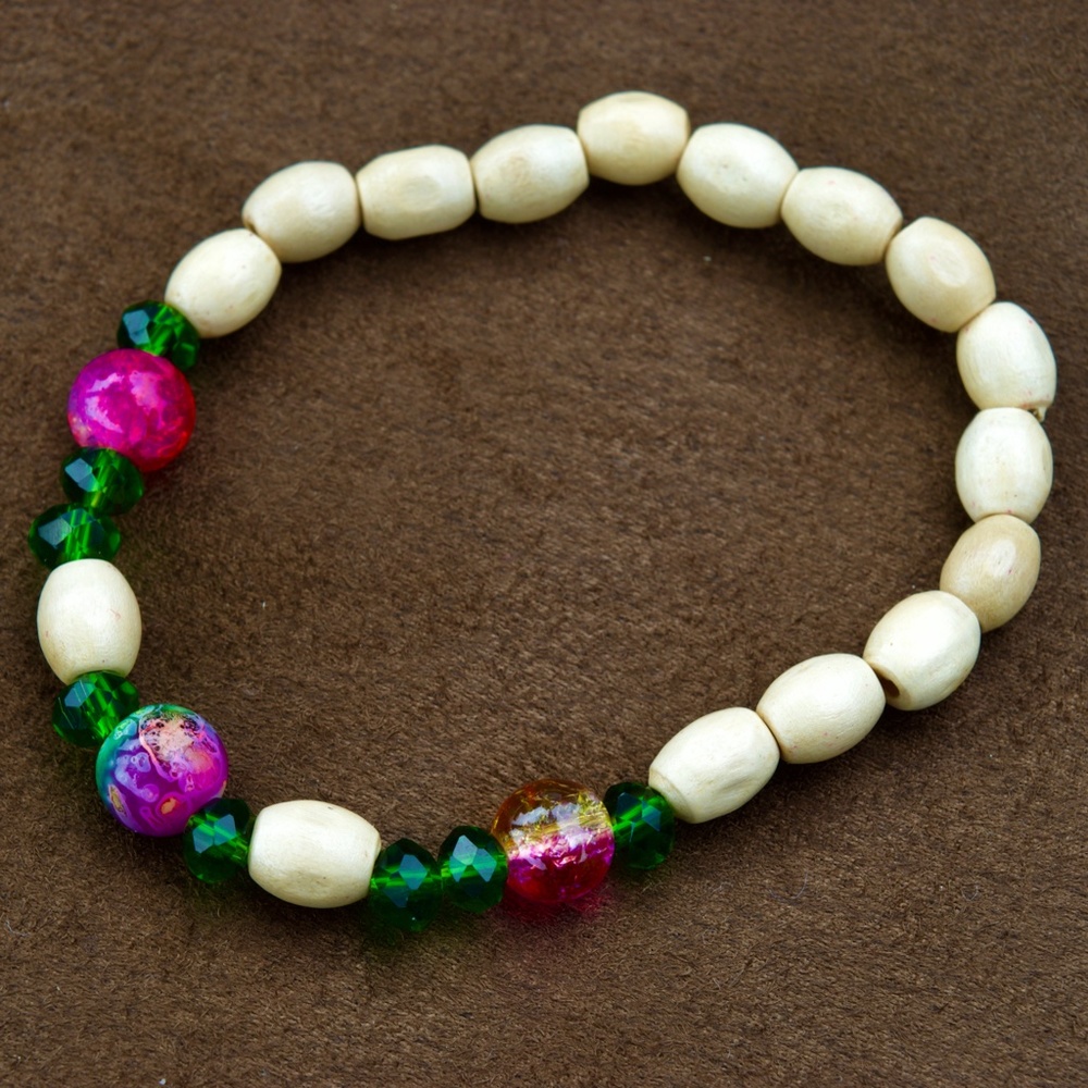 FEMINISTYQUE Beaded Bracelet